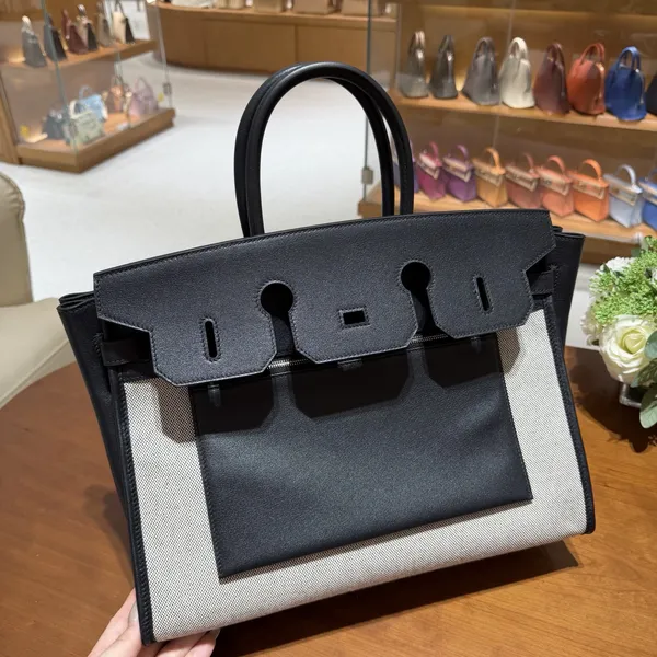 B35 Swift Handmade Women Bag Black
