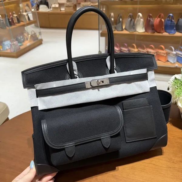 Cargo Canva Black